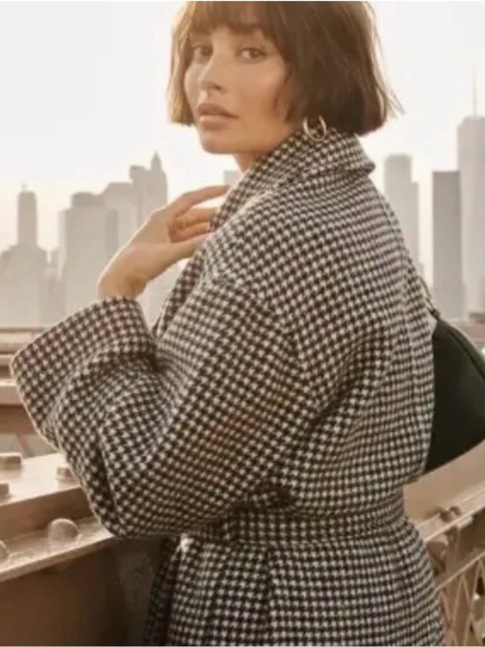 Abercrombie & Fitch Black and White Houndstooth Oversized Wool Blend Coat